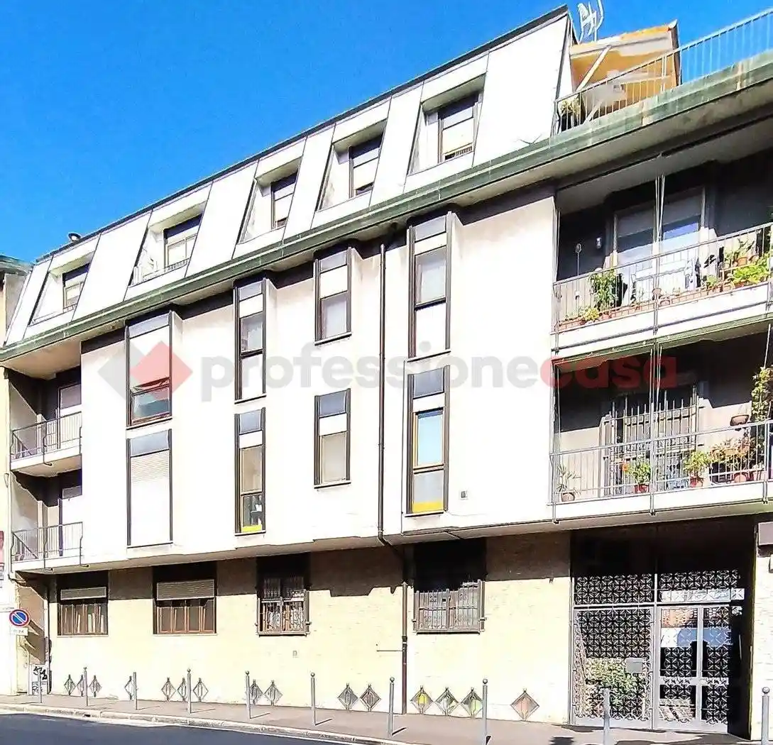 Appartamento in vendita a Locate di Triulzi