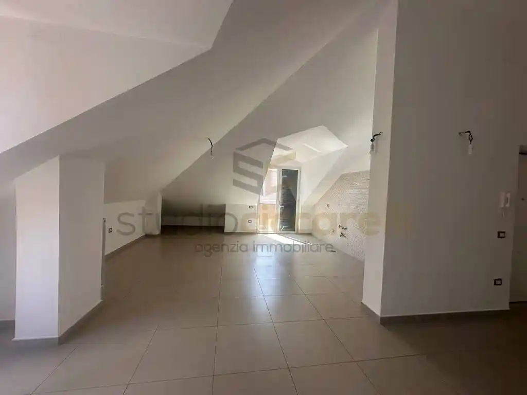 Mansarda via Madonna delle Grazie, Madonna delle Grazie, Giugliano in Campania - foto 3