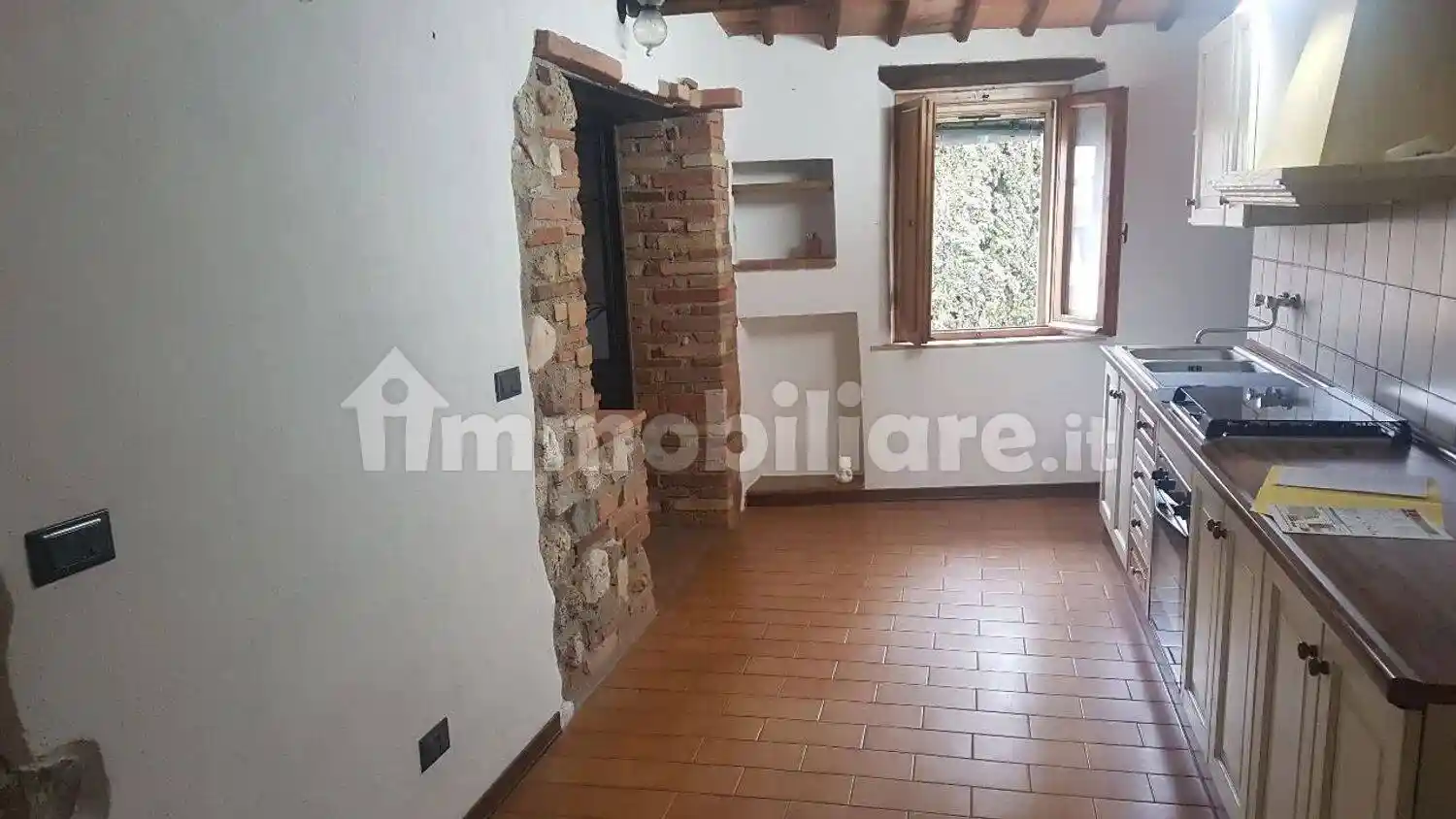 Appartamento in vendita a Casole d'Elsa