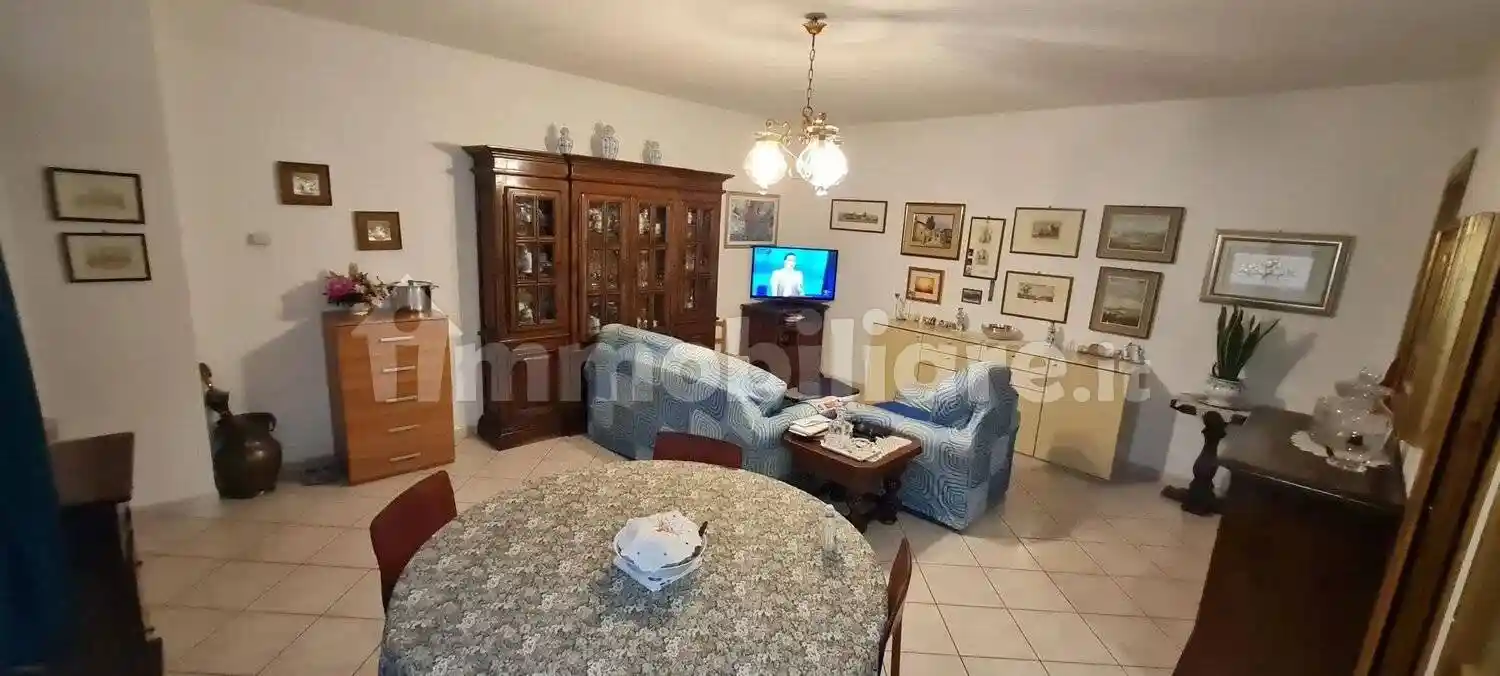 Appartamento in vendita a Monteriggioni