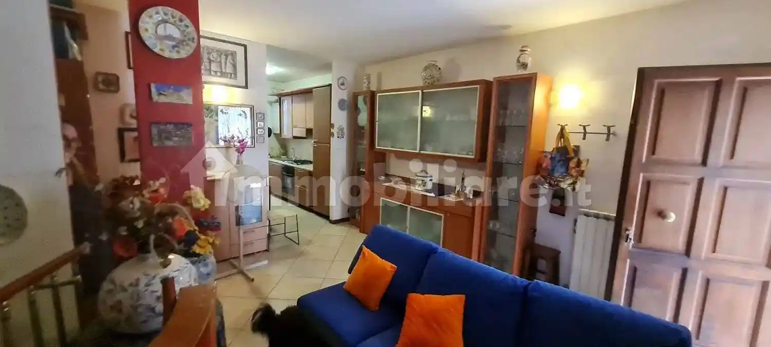 Appartamento in vendita a Monteroni d'Arbia