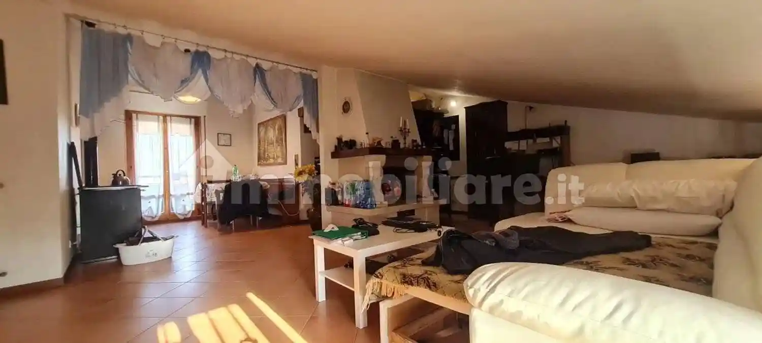 Appartamento in vendita a Monteriggioni