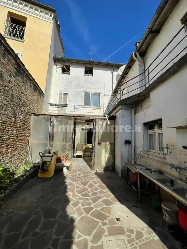 Casa indipendente in vendita a Bagnacavallo