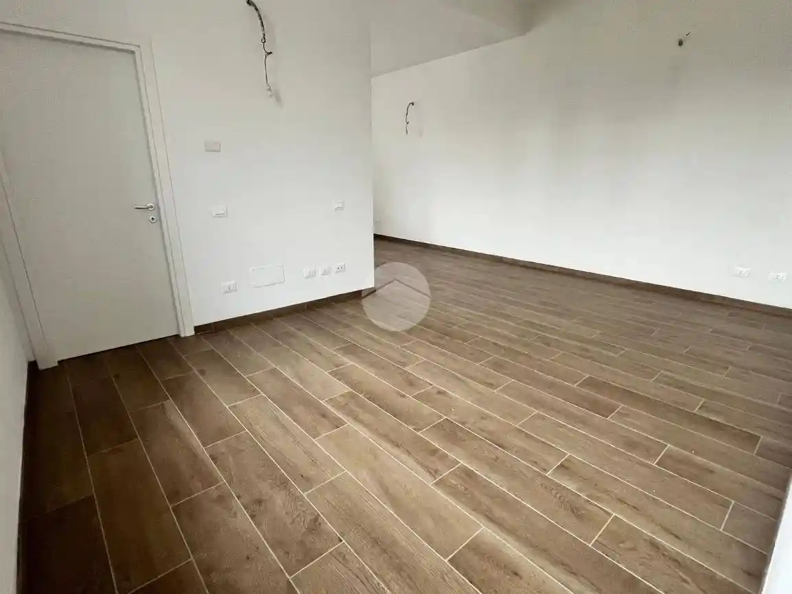 Bilocale ottimo stato, primo piano, Dosso del Corso - Chiesanuova, Mantova - foto 2