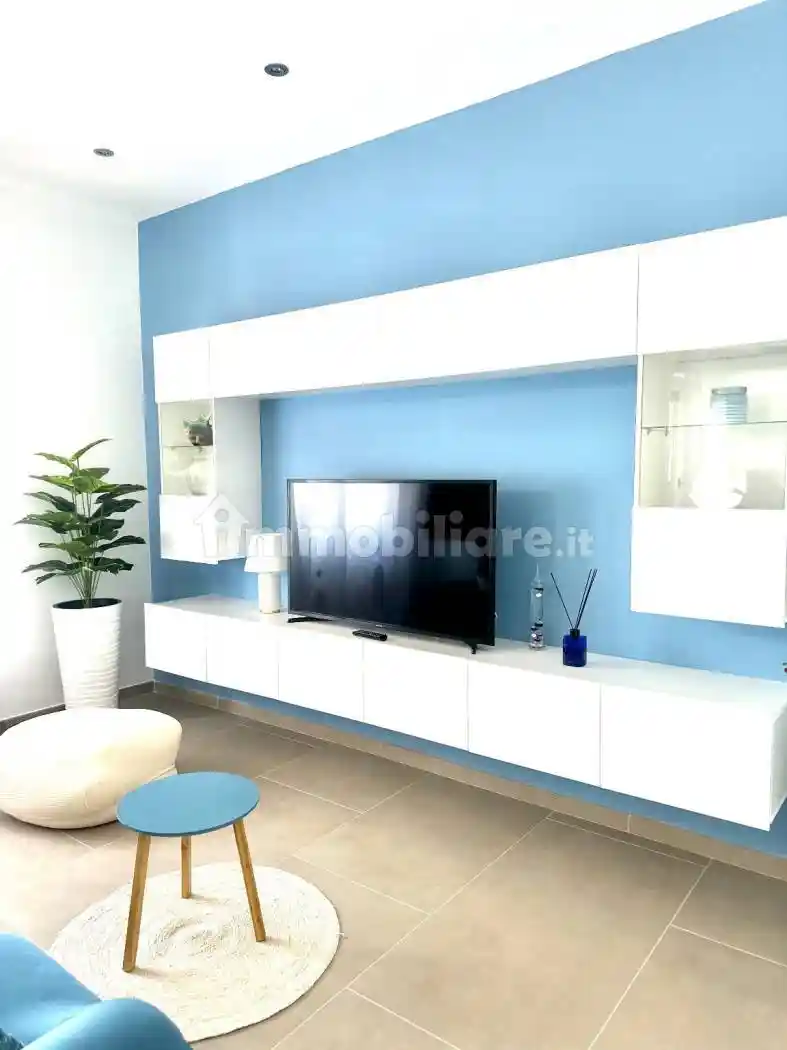 Appartamento in affitto a Savona