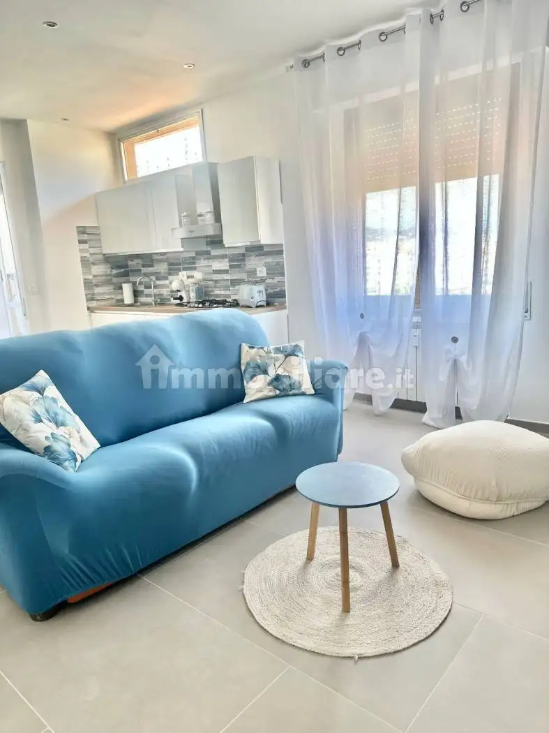 Trilocale via Amilcare Ponchielli 3, Legino, Zinola, Fornaci, Savona - foto 3