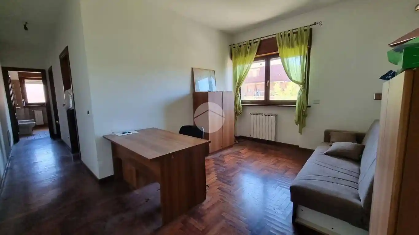 Trilocale via Enrico Viventi 106, Villanova - Riello, Viterbo - foto 2