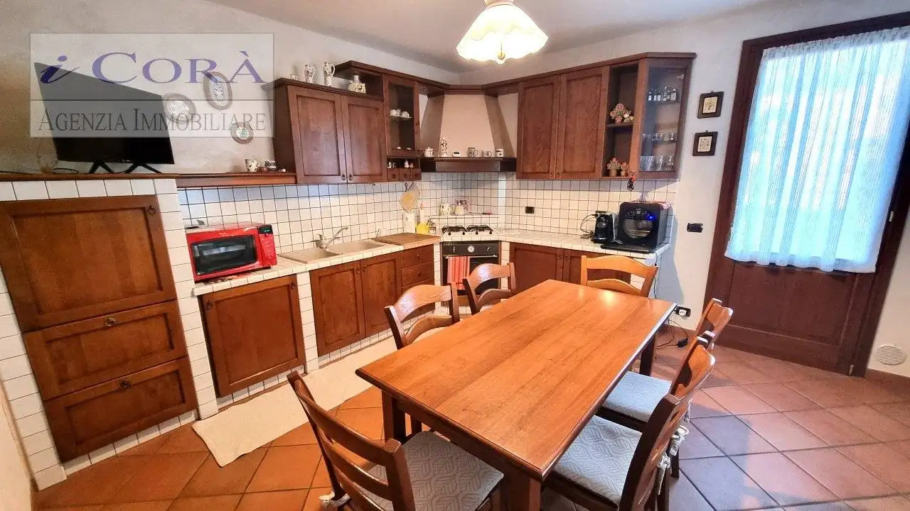 Casa indipendente in vendita a Selvazzano Dentro