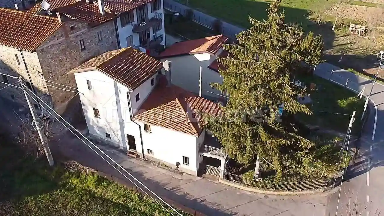 Villa in vendita a Castel Focognano