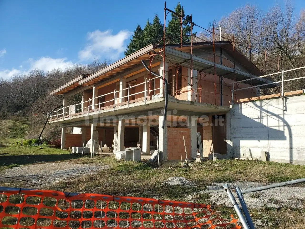 Villa in vendita a Capolona