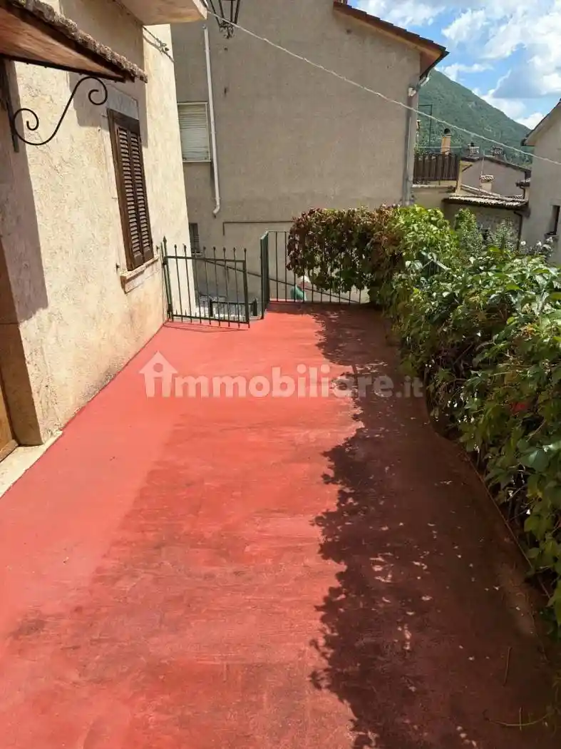 Terratetto unifamiliare via Vallone, Villetta Barrea - foto 4