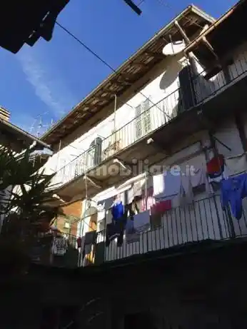 Appartamento all'asta via Huber, 19, Brezzo di Bedero - foto 5