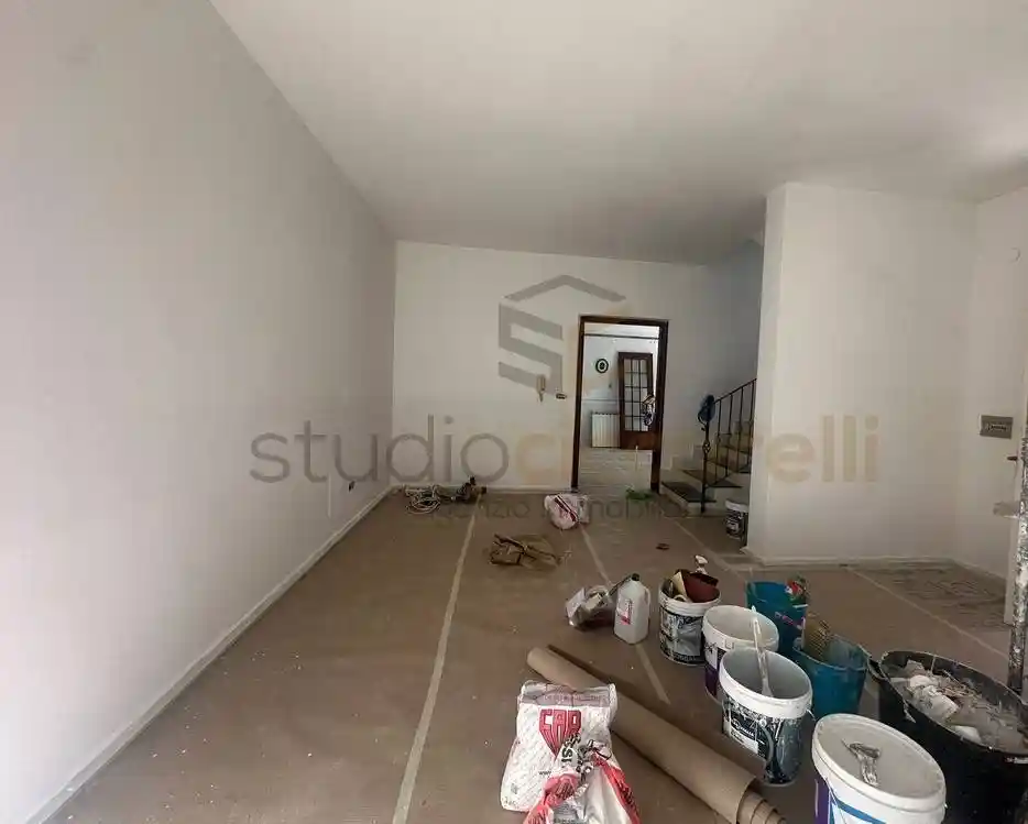 Trilocale via Oasi Sacro Cuore 49, Giardini - Oasi Sacro Cuore, Giugliano in Campania - foto 4