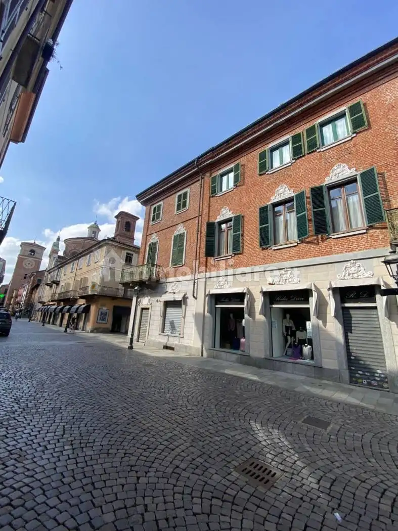 Appartamento in affitto a Chivasso