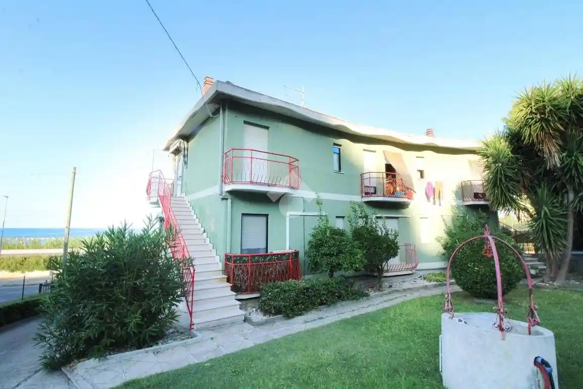 Quadrilocale viale Europa 46, Lido Riccio, Ortona - foto 2
