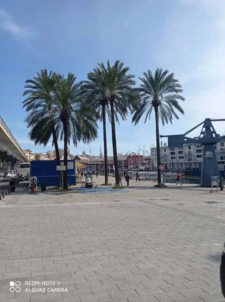 Appartamento in vendita a Genova