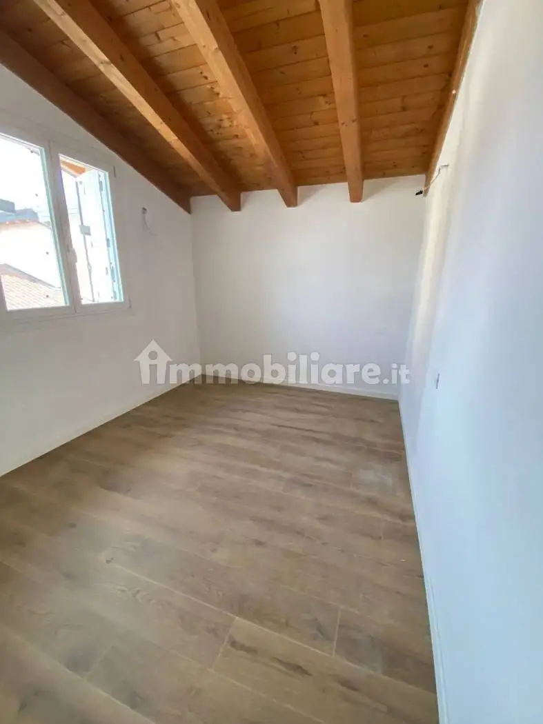 Villa in vendita a San Paolo d'Argon