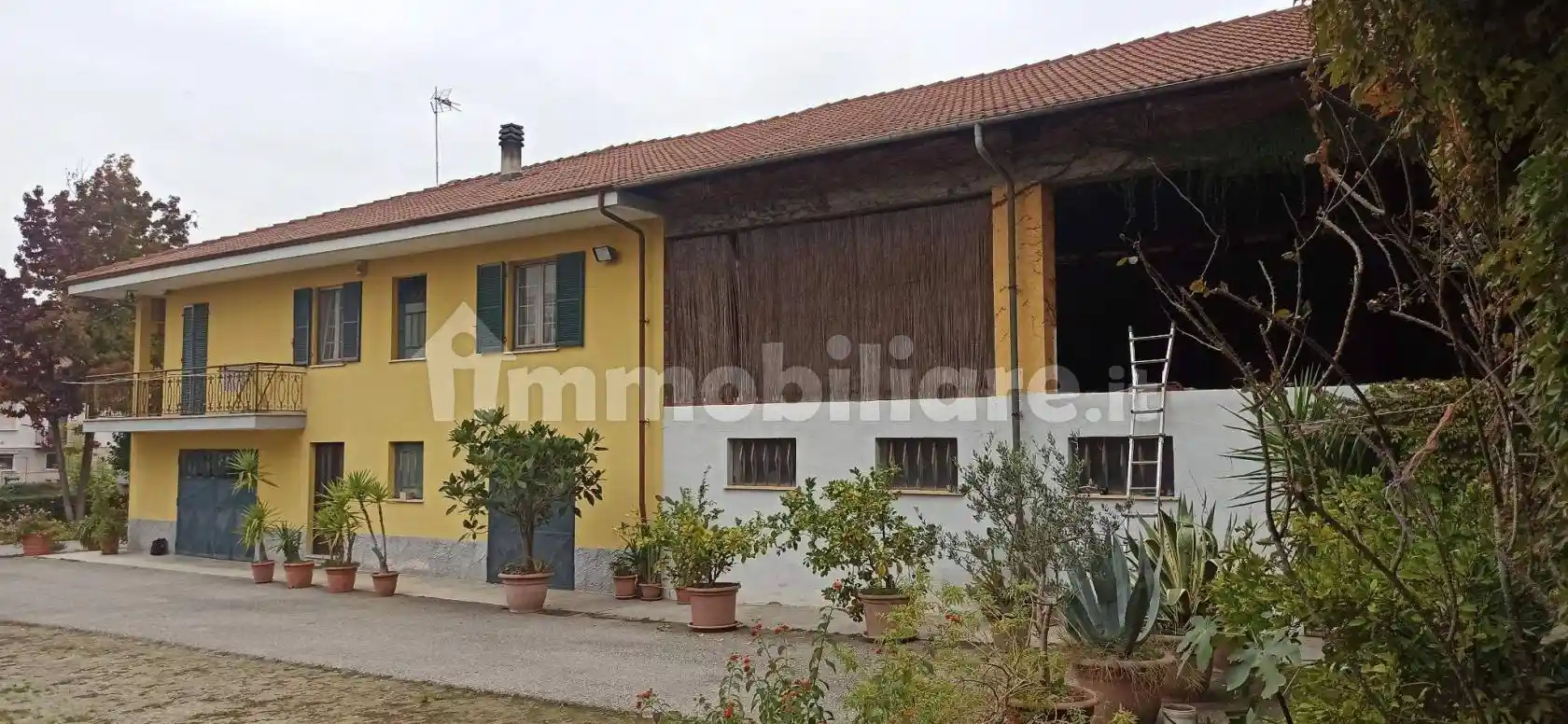 Rustico - Casale in vendita a Fossano