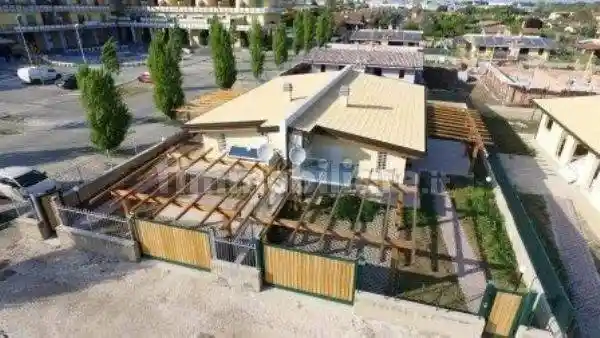 Villa in vendita a Capena