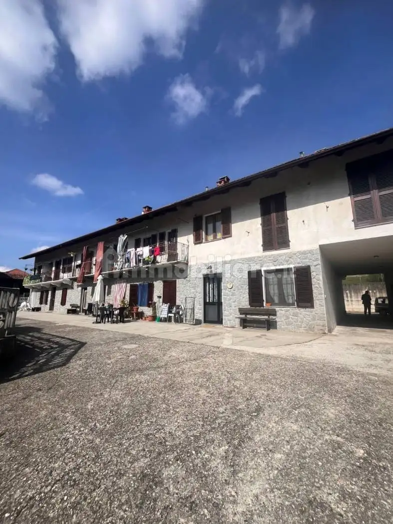 Appartamento in affitto a Aramengo