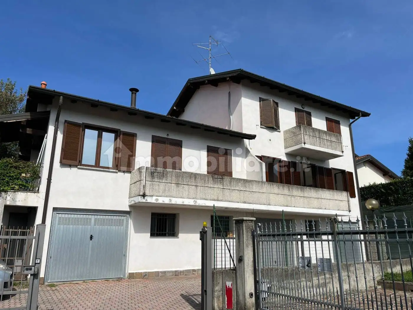 Appartamento in vendita a Faloppio