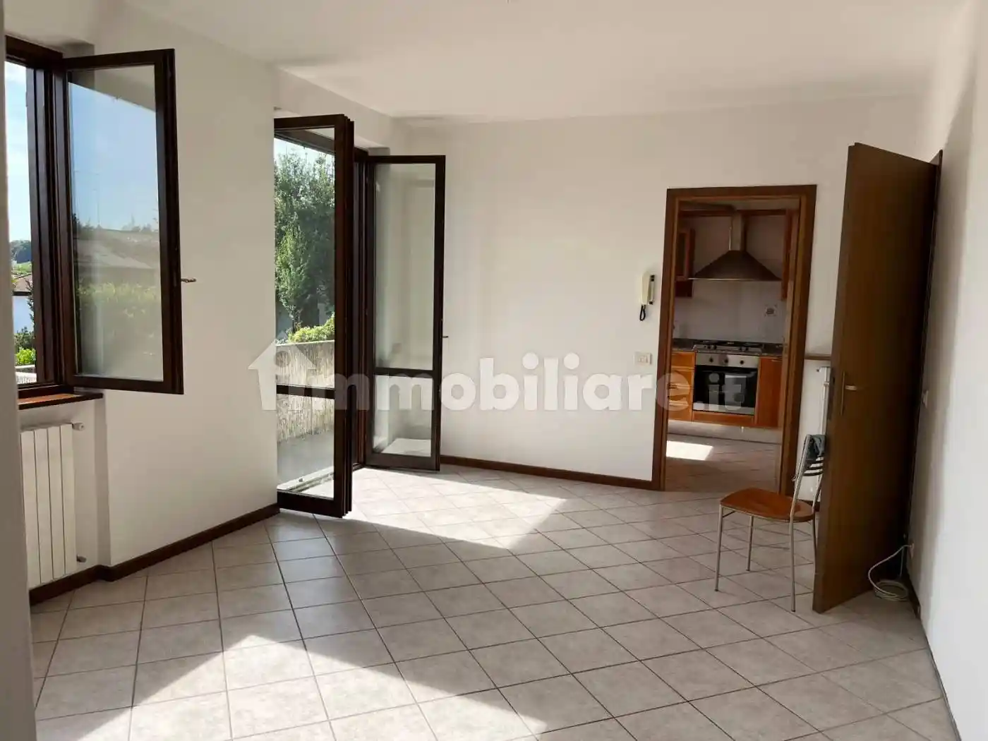 Trilocale via dei Gelsi 5, Camnago Boscone, Faloppio - foto 2