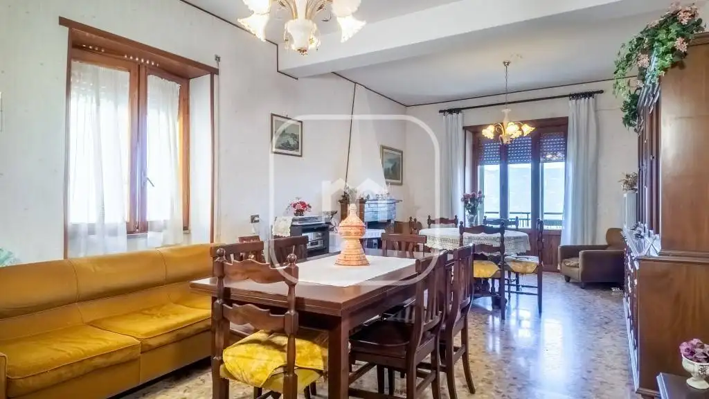 Quadrilocale viale Ungheria, Centro, Bellegra - foto 4