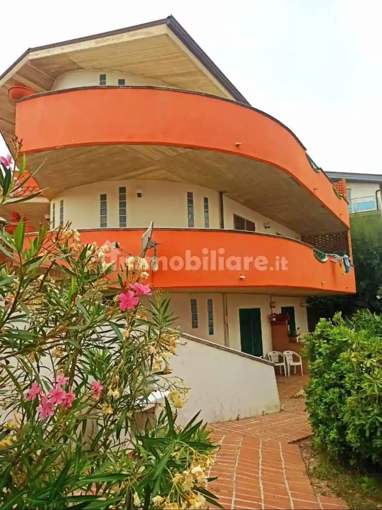 Villa unifamiliare viale Europa 42, Lido Riccio, Ortona - foto 2