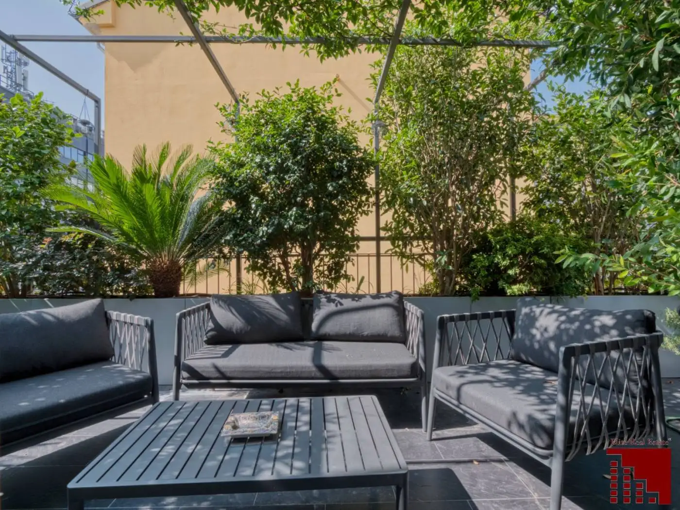 Penthouse - Attic in vendita a Milan