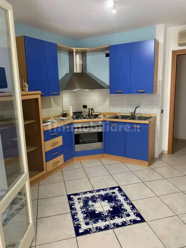 Bilocale viale Magna Grecia 100, Lungomare, Capocolonna, Crotone - foto 3