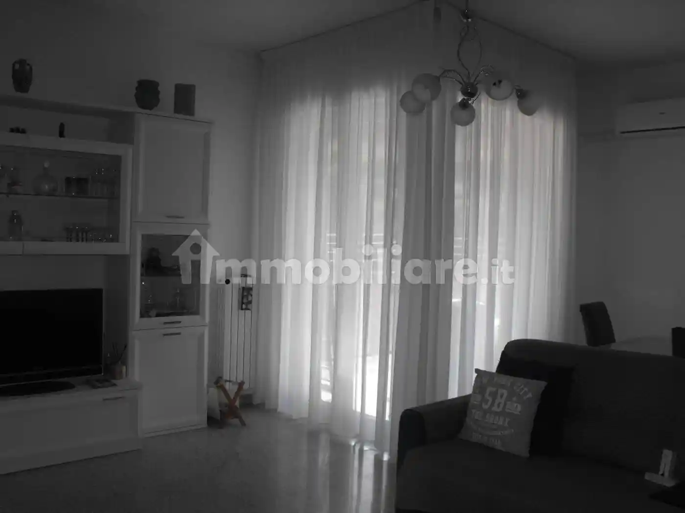 Quadrilocale via Don Luigi Sturzo 11, Centro, Matera - foto 4