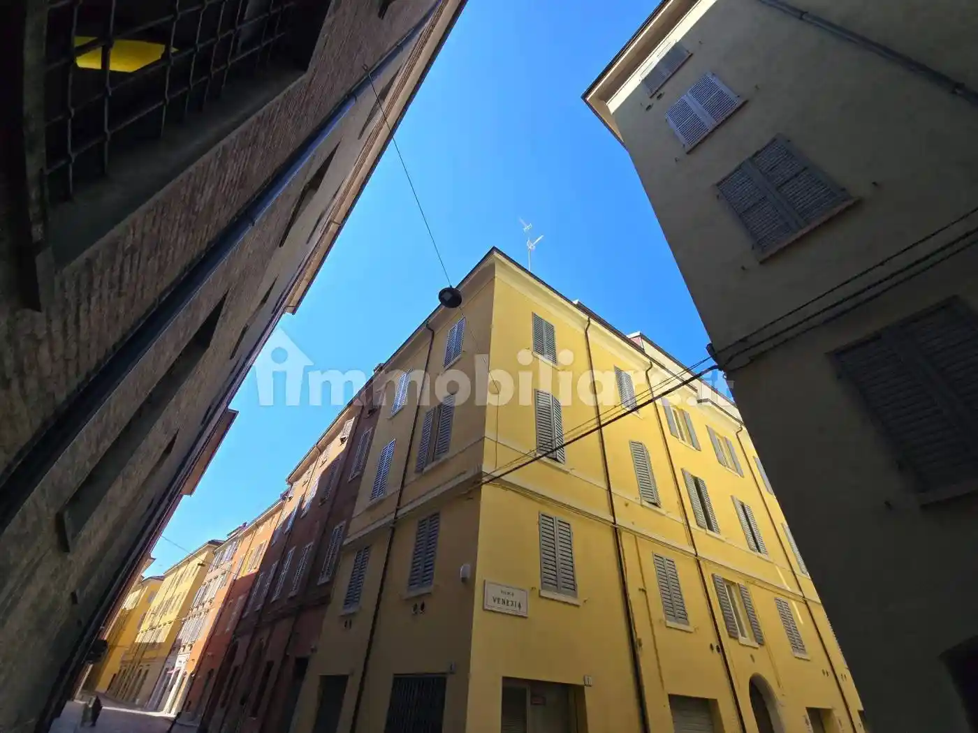 Appartamento in vendita a Modena