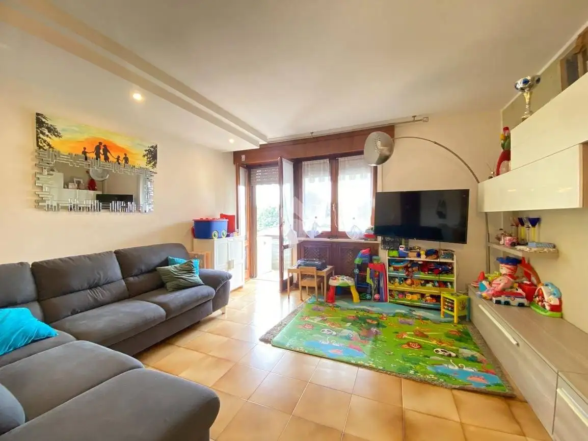 Quadrilocale via prov. est 1, Centro, Buttapietra - foto 2