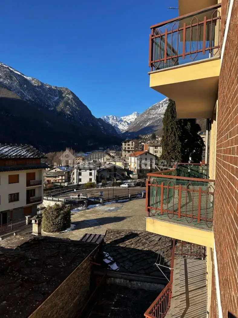 Trilocale via Masone 10, Centro, Ala di Stura - foto 2