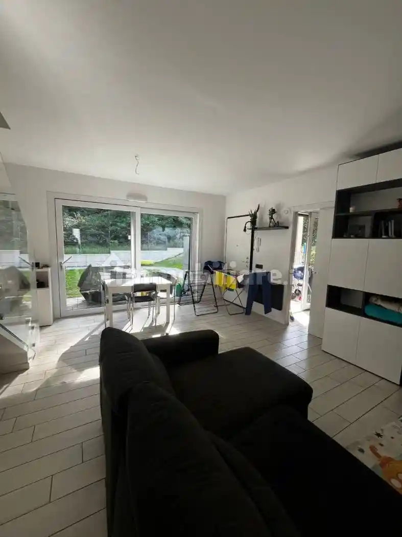 Villa a schiera 4 locali, ottimo stato, Faloppio - foto 4