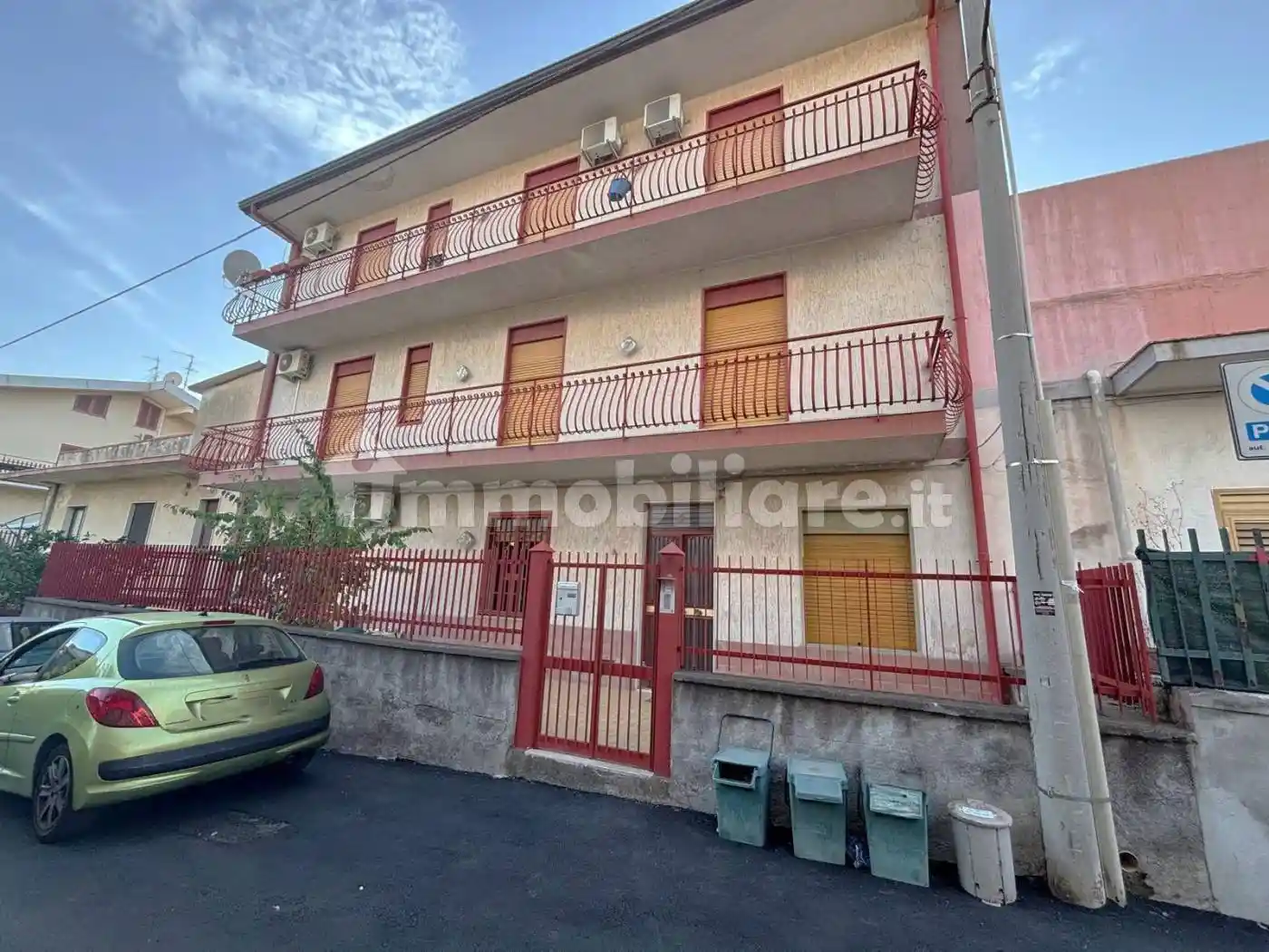 Palazzo - Edificio in vendita a Mascalucia