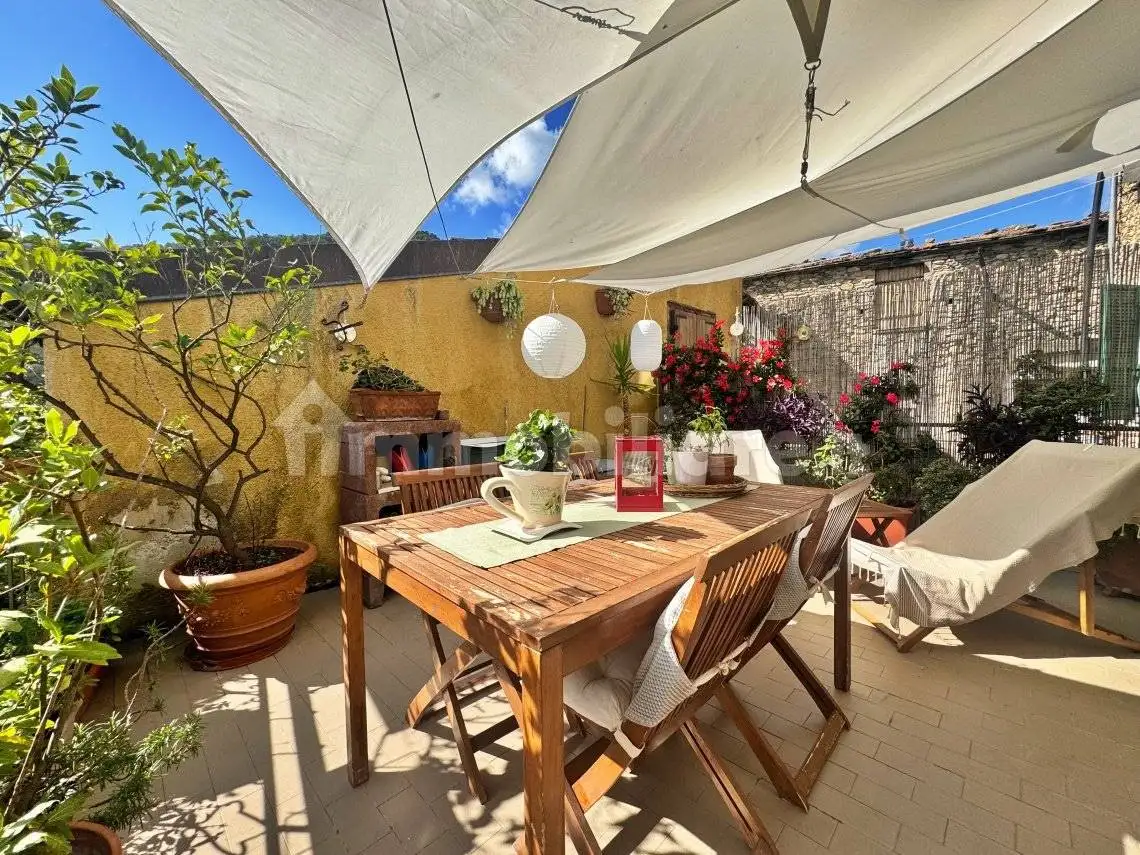 Appartamento in vendita a Ortovero