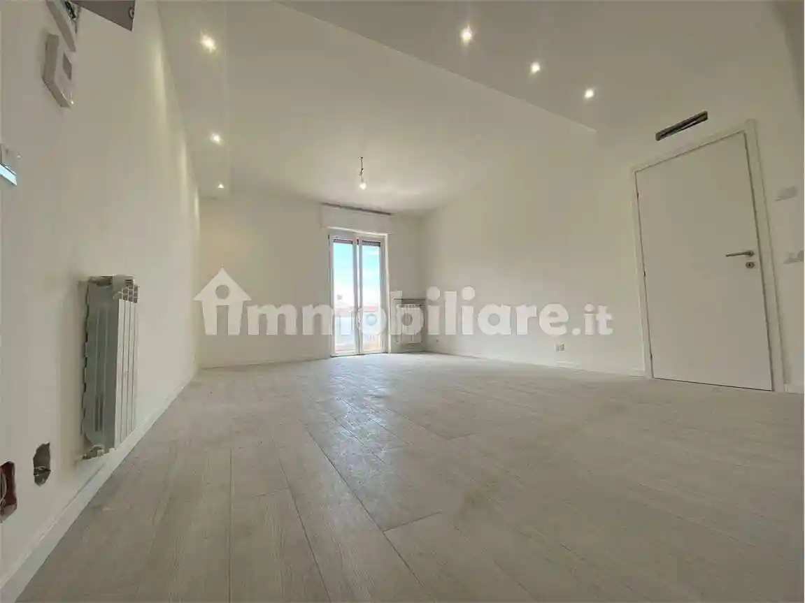 Appartamento in vendita a Piacenza