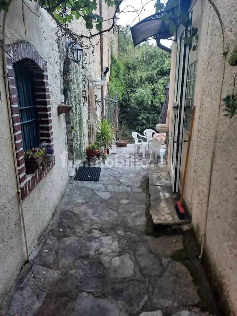 Terratetto unifamiliare via Coniglio 50, Indiprete, Castelpetroso - foto 5