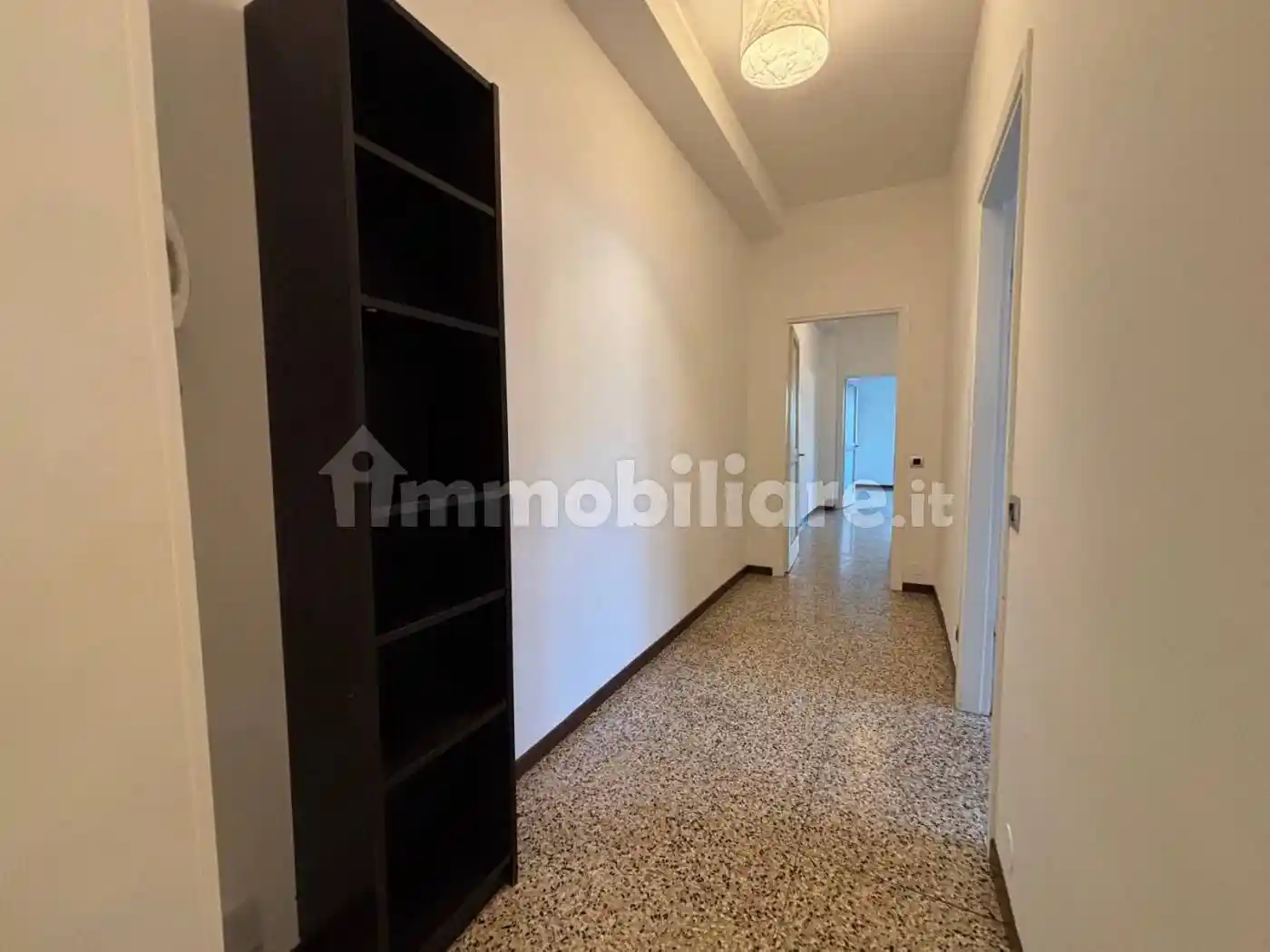 Trilocale via Monte Grappa 24, Como Sole, Como - foto 2