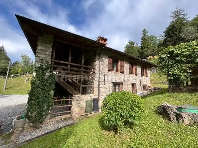 Rustico - Casale in vendita a Castione della Presolana