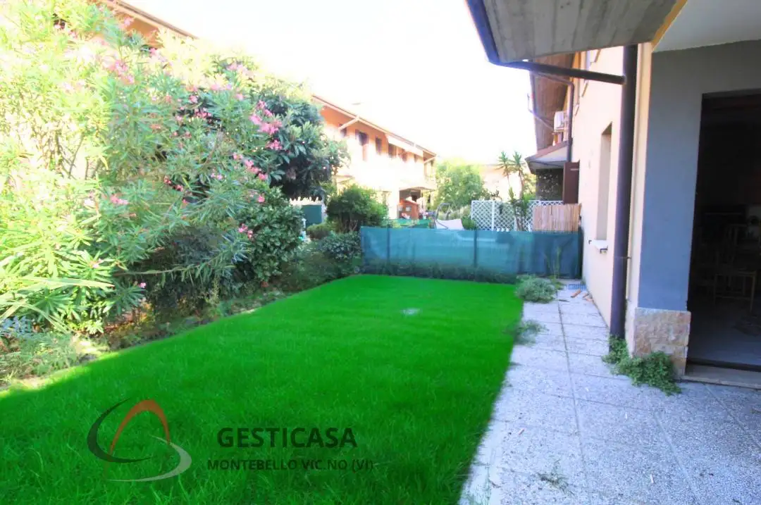 Villetta a schiera in vendita a Montebello Vicentino