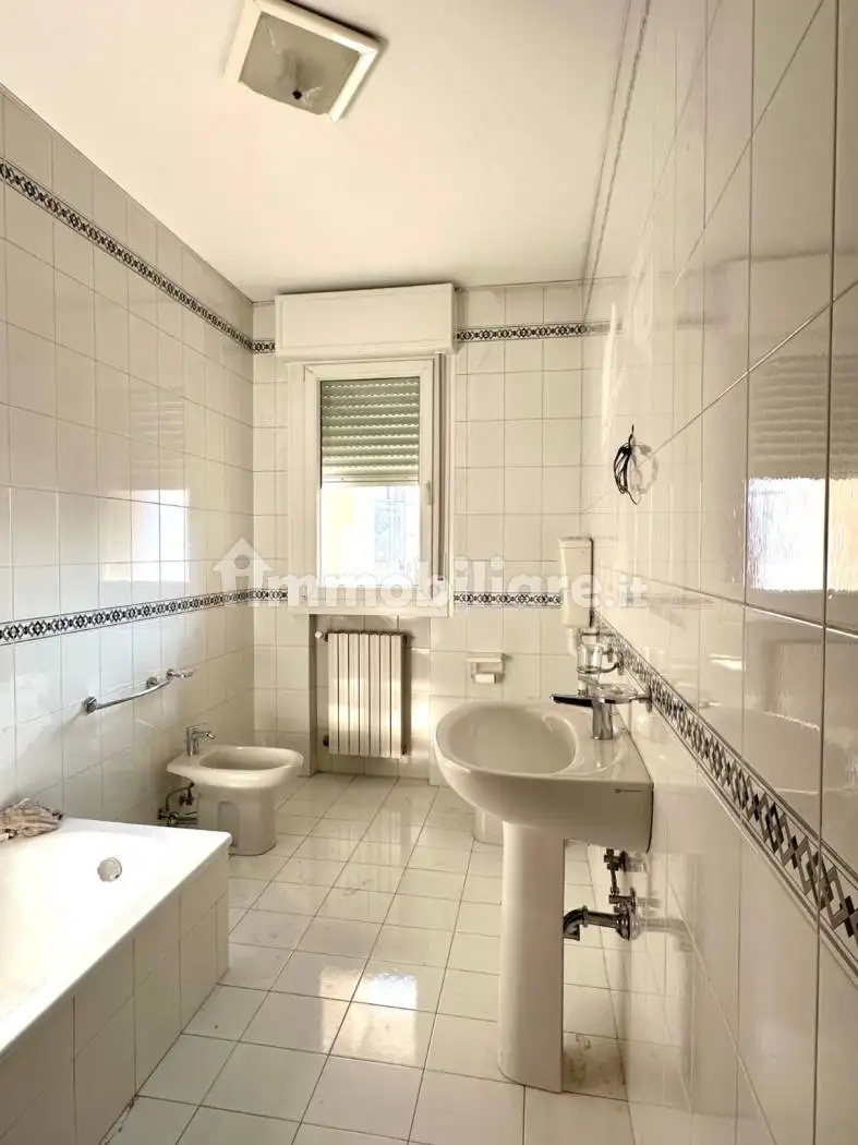 Trilocale buono stato, secondo piano, Centro, Campagna Lupia - foto 3