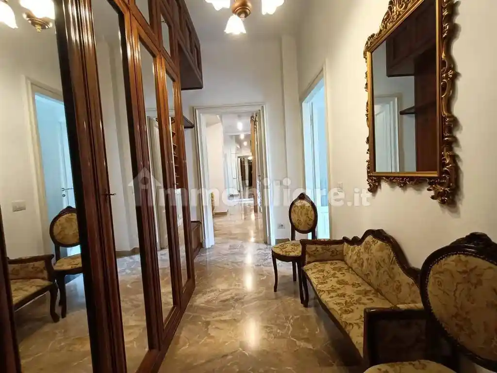 Trilocale ottimo stato, secondo piano, Porta Vittoria, Milano - foto 4