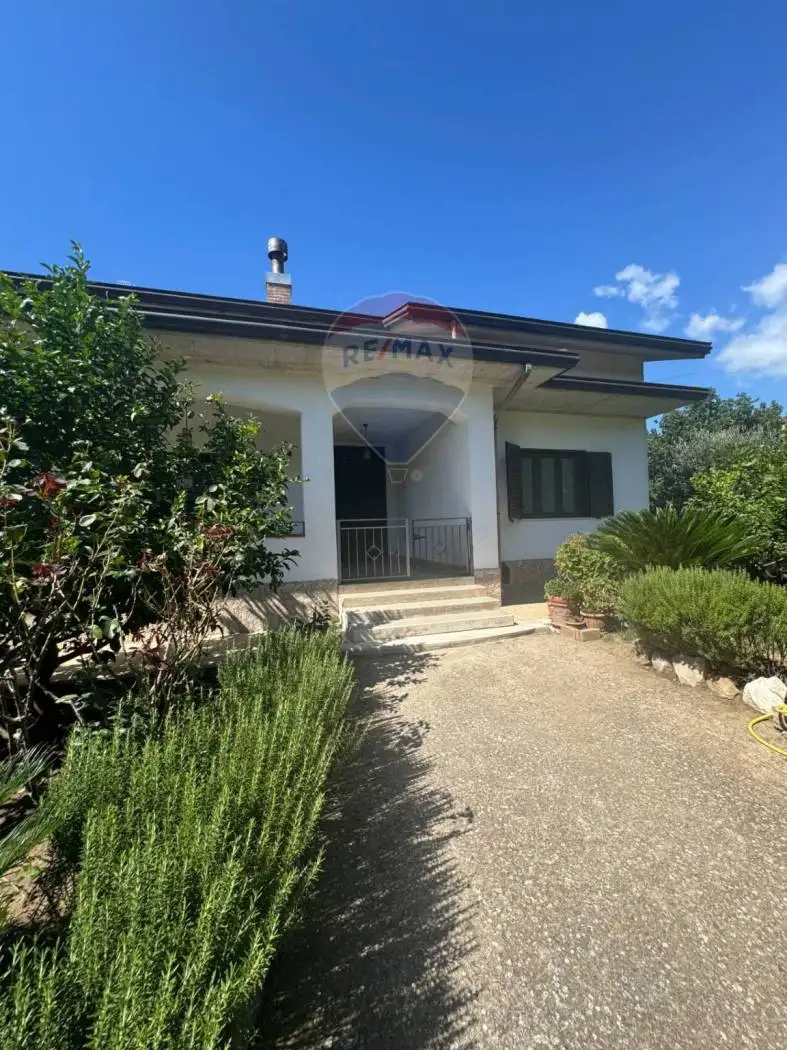 Terratetto unifamiliare 240 m², ottimo stato, Castelvenere - foto 2