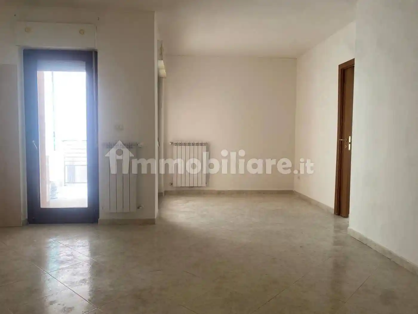 Trilocale via Vincenzo Agostinone 5, Centro, Montesilvano - foto 5