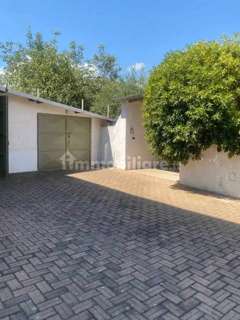 Villa bifamiliare via dell'Agricoltura 65, Centro, Castrovillari - foto 2