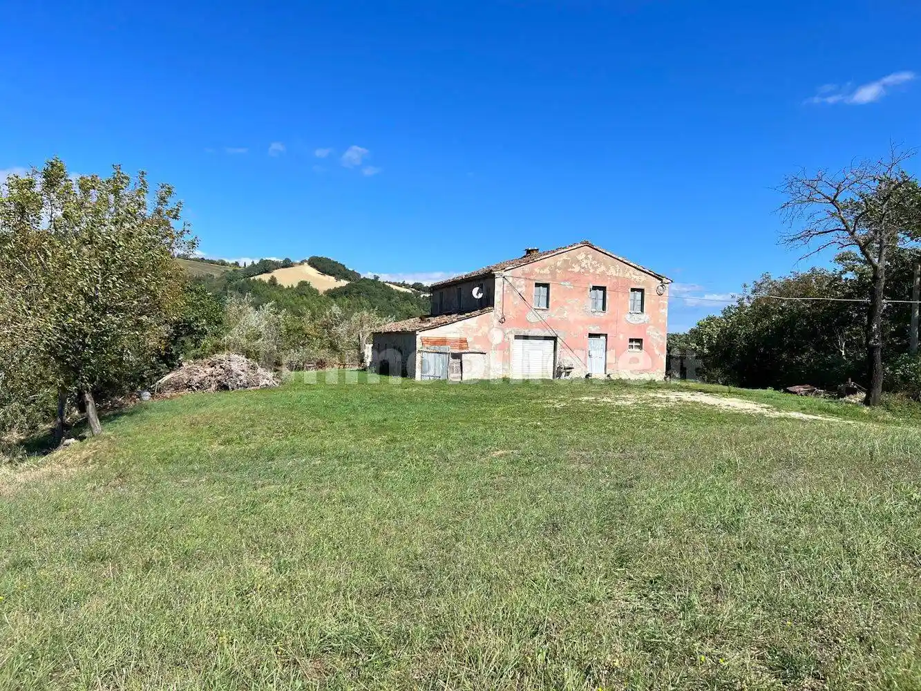 Rustico - Casale in vendita a Urbino