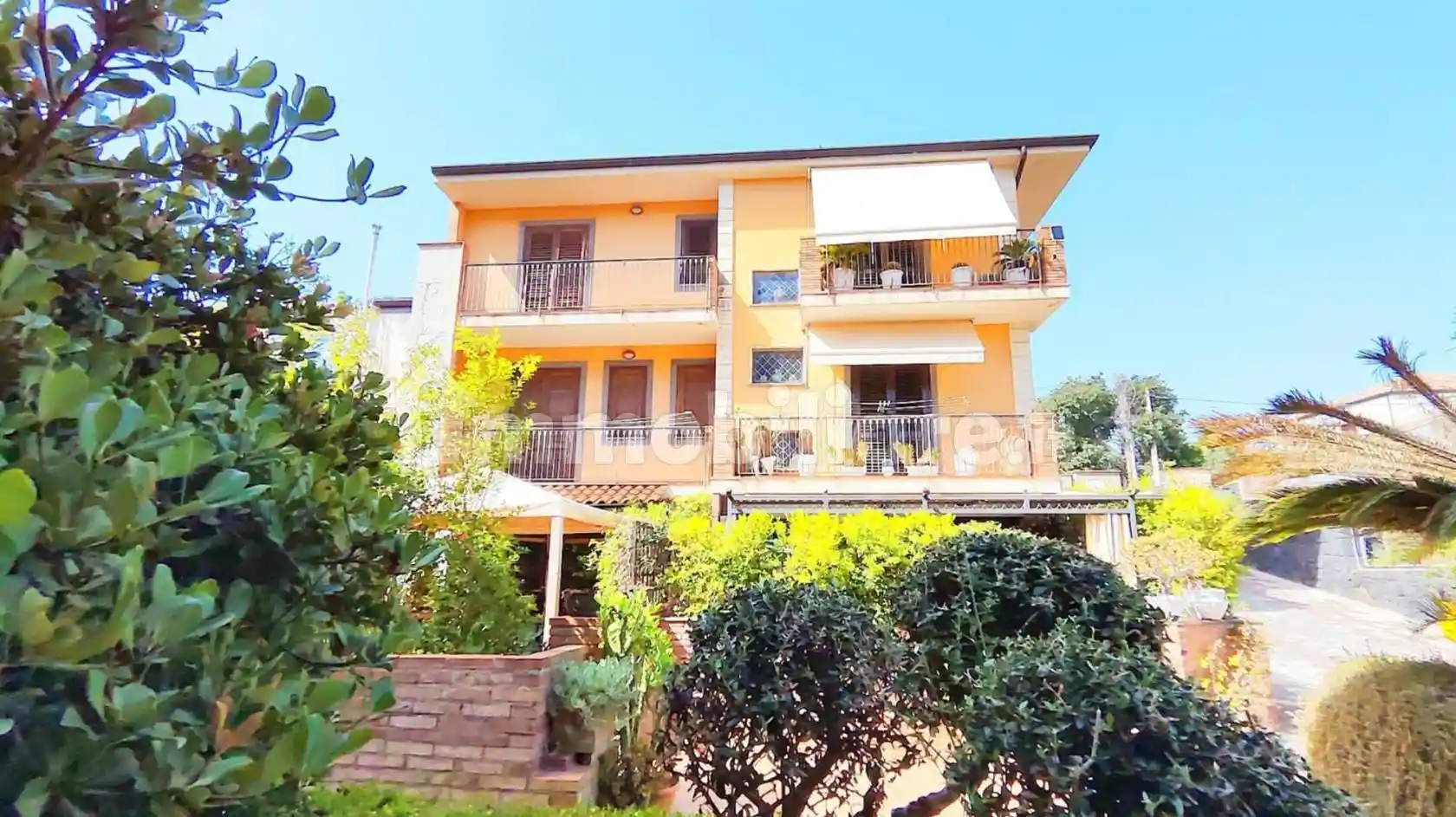 Villetta a schiera in vendita a Aci Castello