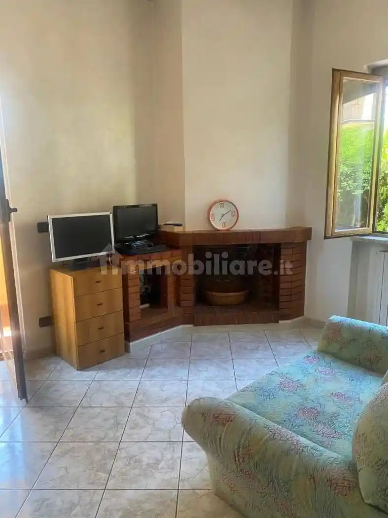 Villa bifamiliare via delle Margherite, Centro, Castrovillari - foto 5